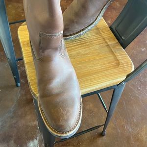Red wing pecos 1178 size 11D. Wore one day